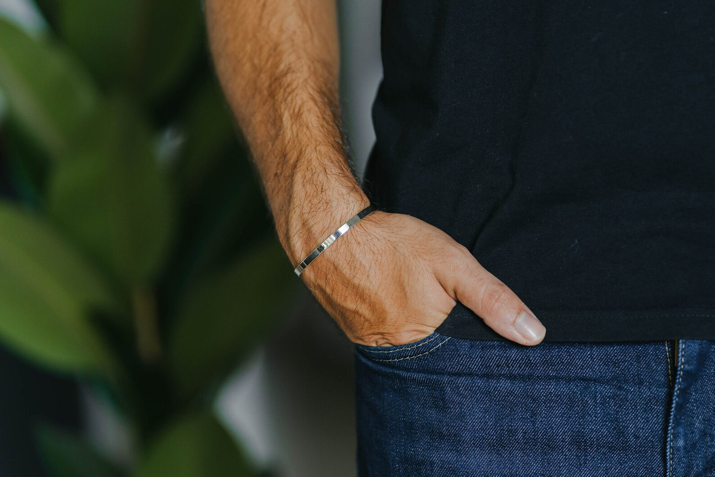 Bracelet jonc homme en argent 925, 4mm finition polie brillante — Boom! Atelier Bijoux
